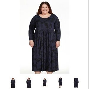 NWT Black and Blue Terra and Sky Long Sleeve Maxi Dress